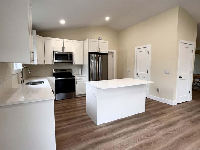 4763 Lasley Street, Montague, MI 49437