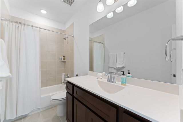 732 Red Fork Drive, Lewisville, TX 75056