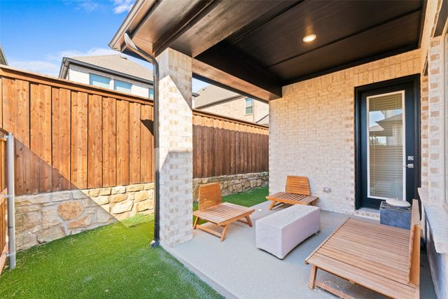 732 Red Fork Drive, Lewisville, TX 75056