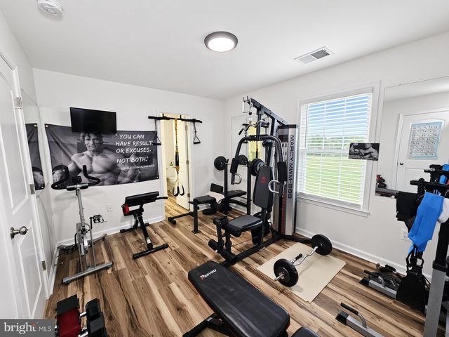 5090 COMER DR, Stephens City, VA 22655