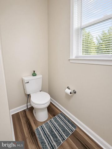 5090 COMER DR, Stephens City, VA 22655