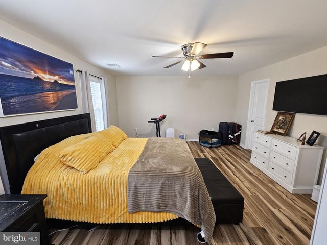 5090 COMER DR, Stephens City, VA 22655