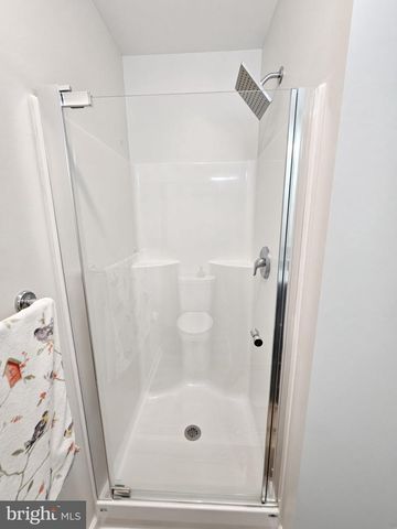 5090 COMER DR, Stephens City, VA 22655