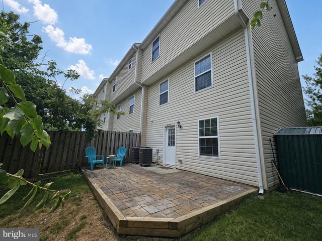 5090 COMER DR, Stephens City, VA 22655