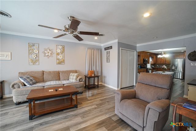 909 W Park Avenue, Temple, TX 76501