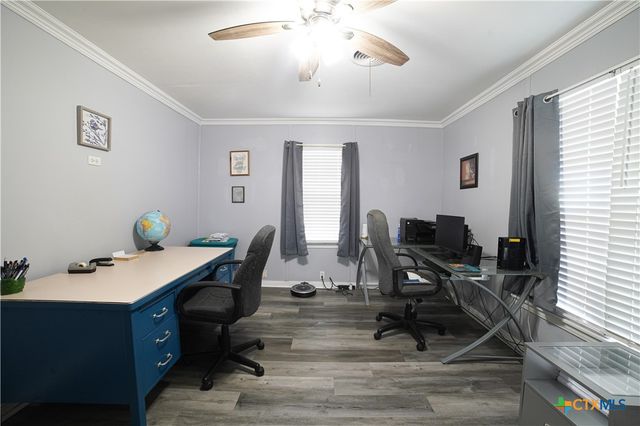 909 W Park Avenue, Temple, TX 76501