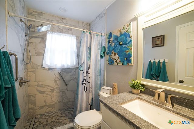 909 W Park Avenue, Temple, TX 76501