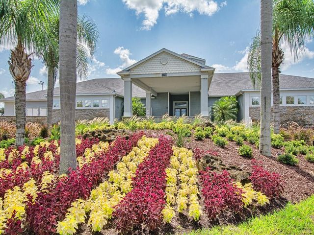 5809 BOUNTY CIRCLE, Tavares, FL 32778