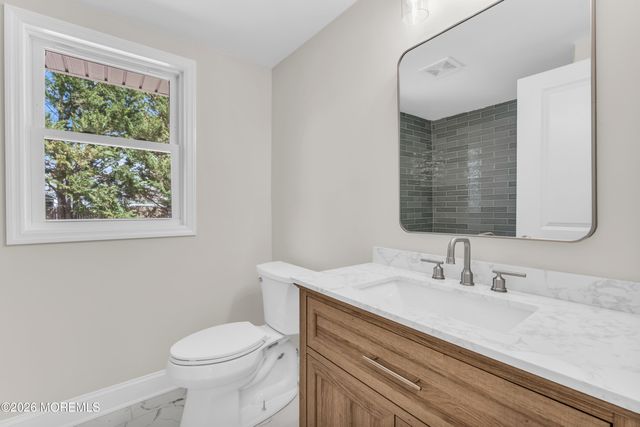 620 Tiller Avenue, Beachwood, NJ 08722