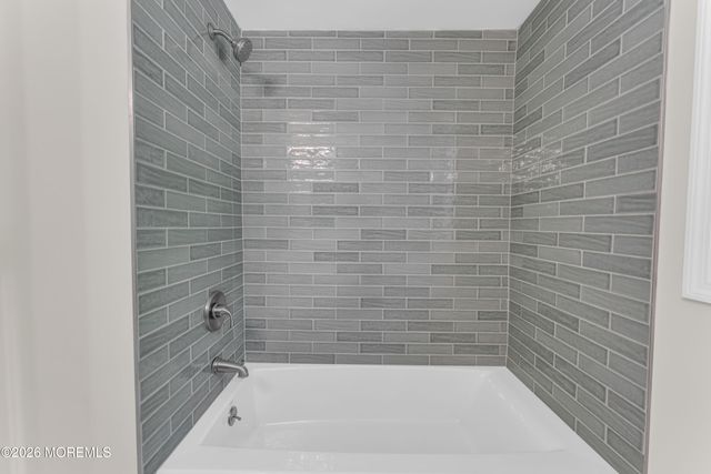 620 Tiller Avenue, Beachwood, NJ 08722