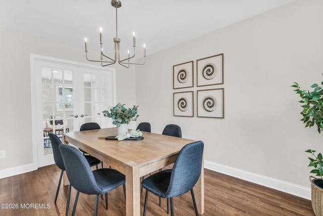 620 Tiller Avenue, Beachwood, NJ 08722