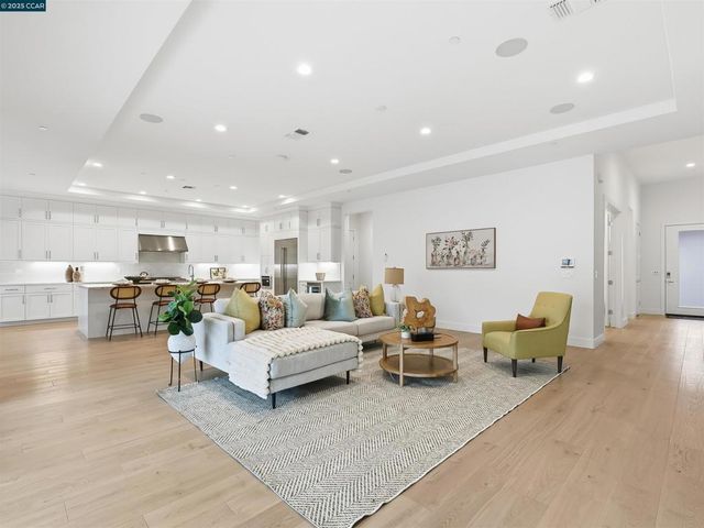 18242 Corte Agustin, Morgan Hill, CA 95037