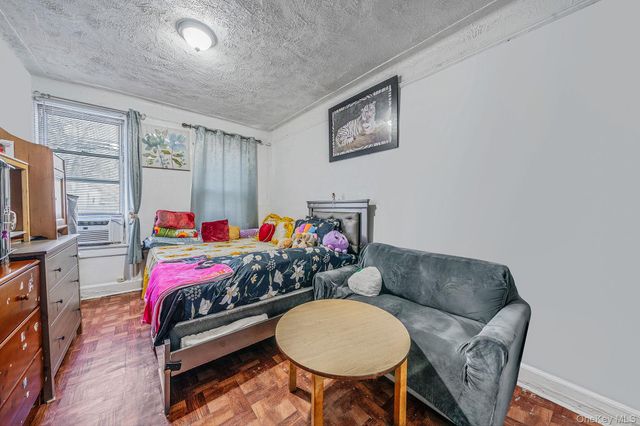 10876 38th Avenue, Corona, NY 11368