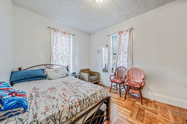 10876 38th Avenue, Corona, NY 11368