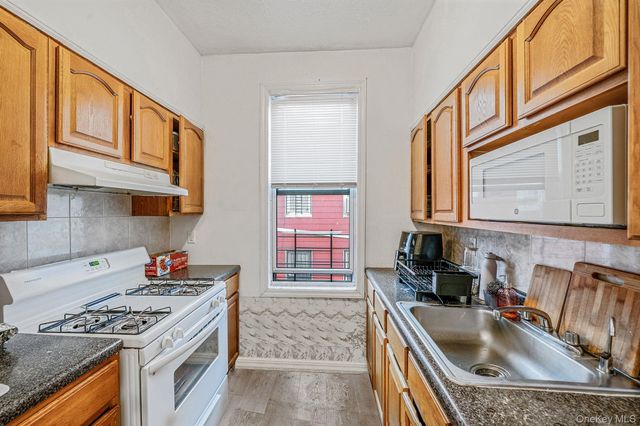 10876 38th Avenue, Corona, NY 11368