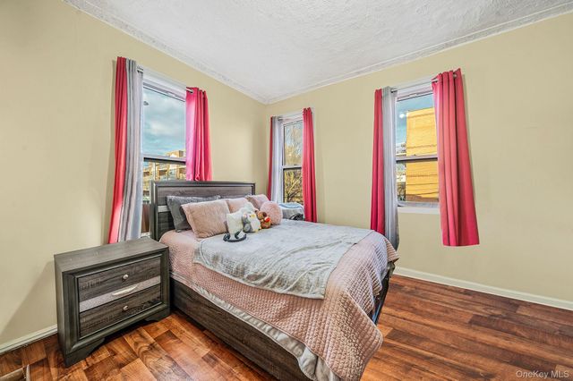 10876 38th Avenue, Corona, NY 11368