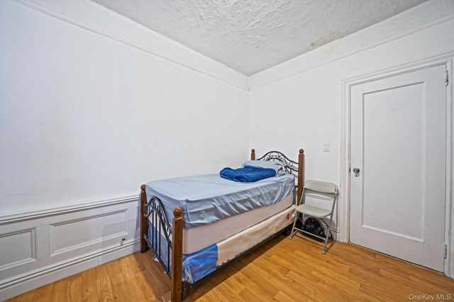 10876 38th Avenue, Corona, NY 11368