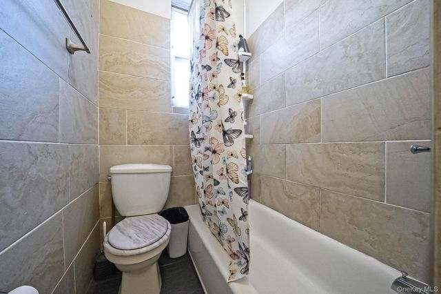 10876 38th Avenue, Corona, NY 11368