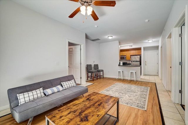 2515 Pearl 210, Austin, TX 78705