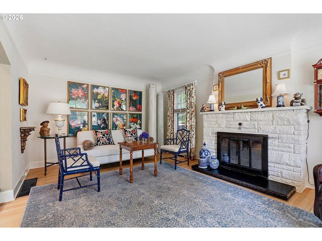 1831 Ne 61ST Ave, Portland, OR 97213