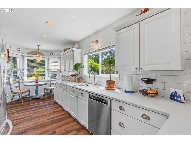 1831 Ne 61ST Ave, Portland, OR 97213