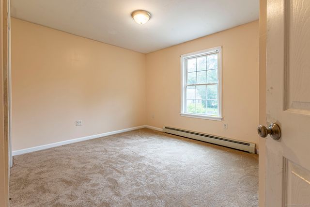 10 Mathieu Street, Norwich, CT 06380