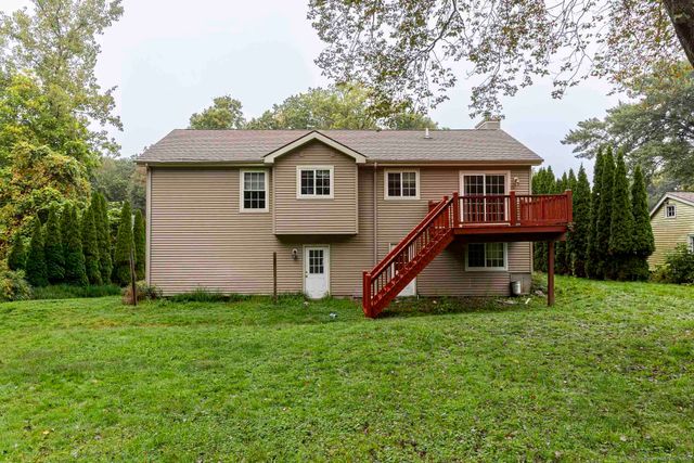 10 Mathieu Street, Norwich, CT 06380