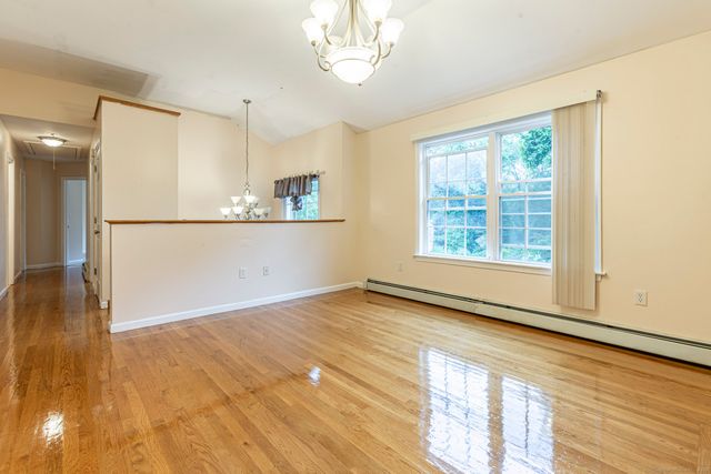 10 Mathieu Street, Norwich, CT 06380