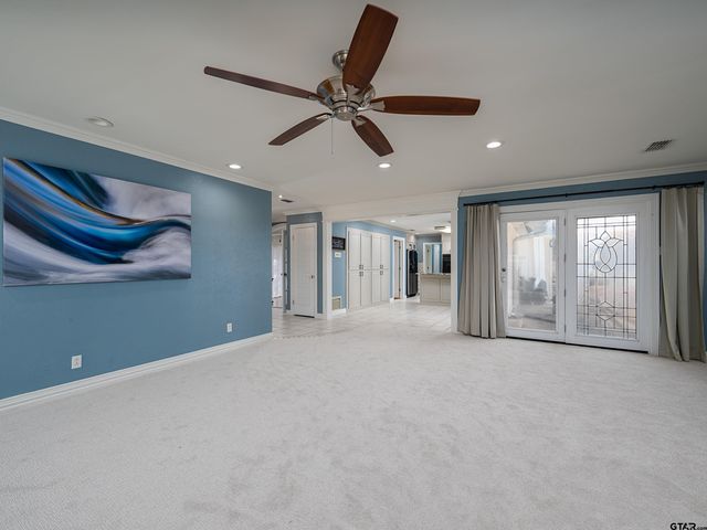 8212 Cambridge Rd, Tyler, TX 75703