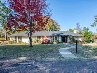 8212 Cambridge Rd, Tyler, TX 75703