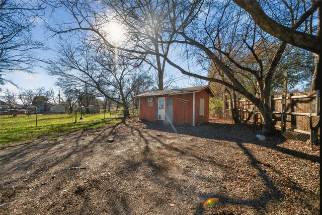 3417 Haltom Road, Haltom City, TX 76117