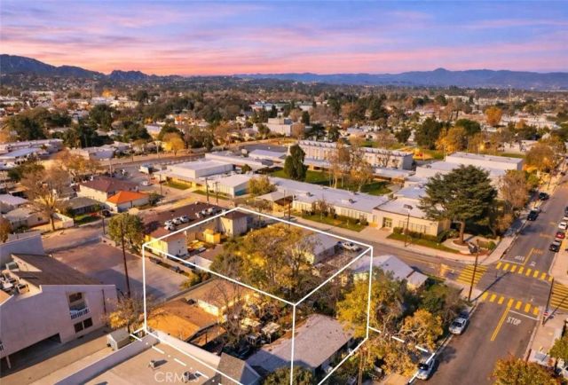 24513 Walnut, Newhall, CA 91321