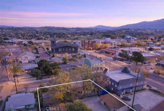 24513 Walnut, Newhall, CA 91321