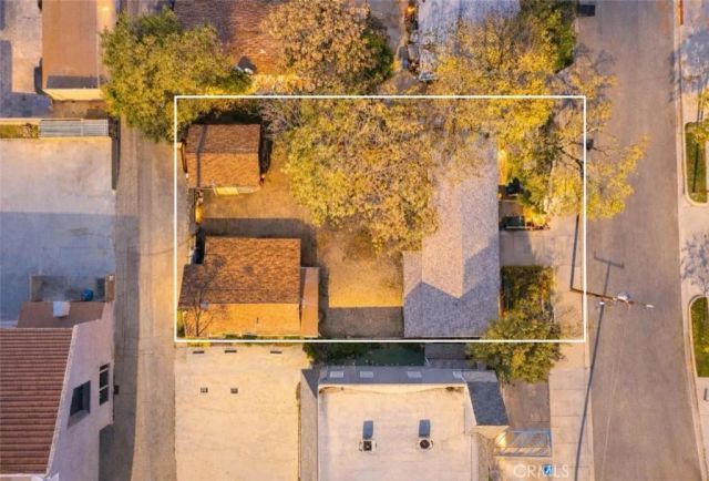 24513 Walnut, Newhall, CA 91321