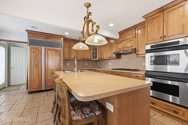 3 Cypress Avenue, Oakhurst, NJ 07755