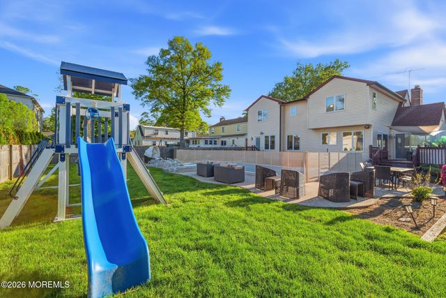 3 Cypress Avenue, Oakhurst, NJ 07755