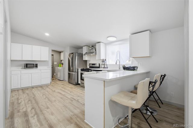 281 Skylark Circle, Lafayette, CO 80026