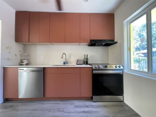 401 NE 14th Avenue, Fort Lauderdale, FL 33301