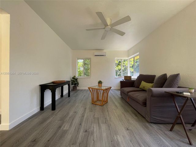 401 NE 14th Avenue, Fort Lauderdale, FL 33301