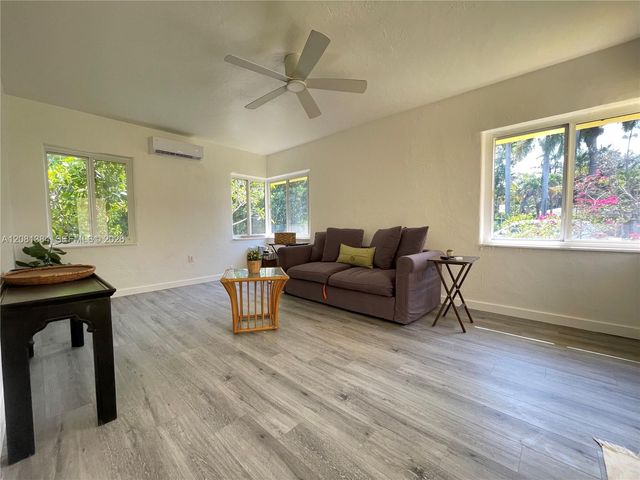 401 NE 14th Avenue, Fort Lauderdale, FL 33301