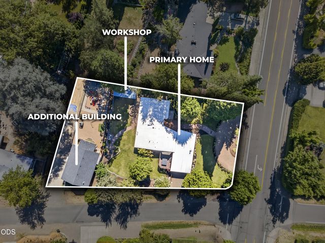 2201 Siskiyou Boulevard, Medford, OR 97504