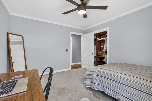 2201 Siskiyou Boulevard, Medford, OR 97504
