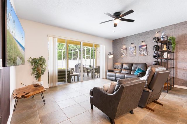 342 TURNSTONE WAY, Orlando, FL 32828