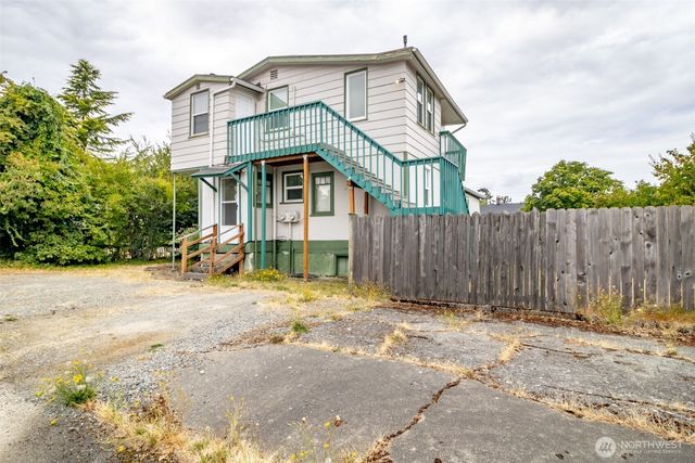 14402 56th Avenue S #B, Tukwila, WA 98168