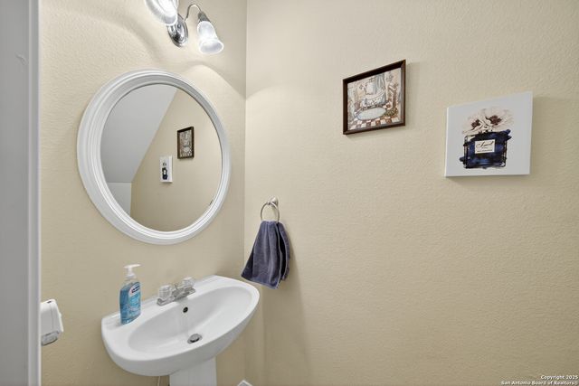 4019 Albright, San Antonio, TX 78247