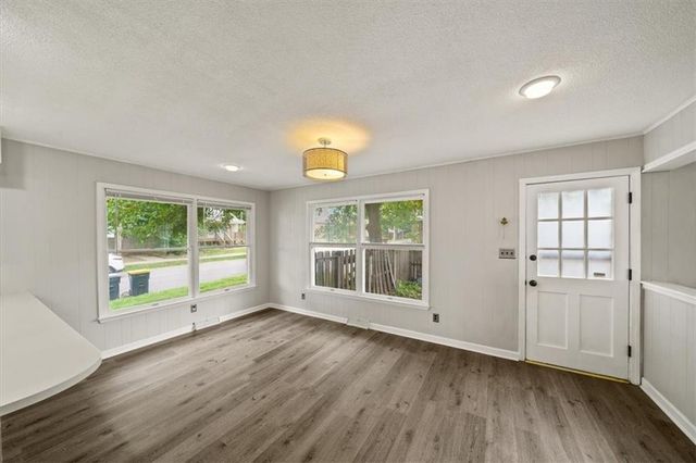 514 Forest Avenue, Kansas City, MO 64106