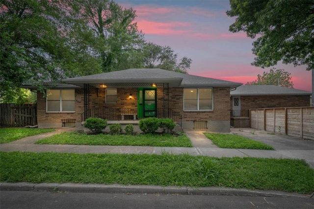 514 Forest Avenue, Kansas City, MO 64106
