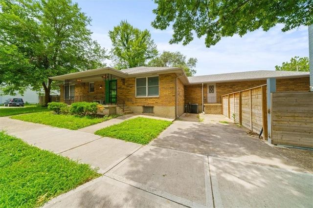 514 Forest Avenue, Kansas City, MO 64106