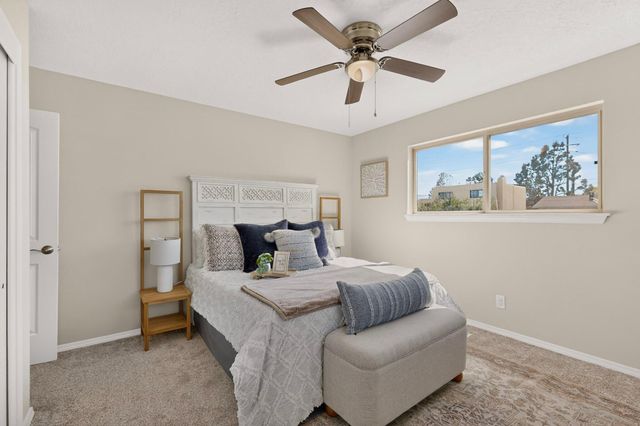 9313 Las Calabazillas Road NE, Albuquerque, NM 87111