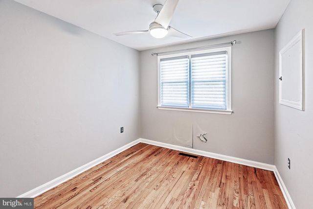 1208 WINSTEAD RD, Wilmington, DE 19803